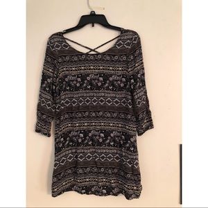 Patterned quarter sleeve dress